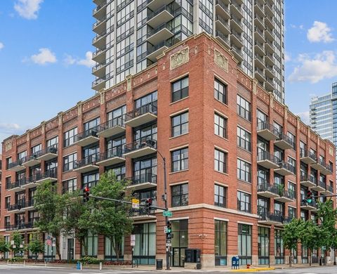 Photo of 210 S Desplaines Street #1409, Chicago, IL 60661 (MLS # 12493038)