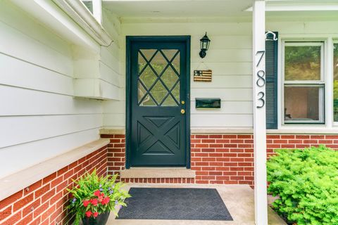 Tiny photo for 783 Green Briar Lane, Lake Forest, IL 60045 (MLS # 12564820)