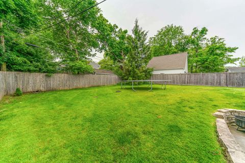 Tiny photo for 783 Green Briar Lane, Lake Forest, IL 60045 (MLS # 12564820)