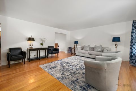 Tiny photo for 783 Green Briar Lane, Lake Forest, IL 60045 (MLS # 12564820)