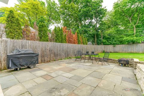 Tiny photo for 783 Green Briar Lane, Lake Forest, IL 60045 (MLS # 12564820)