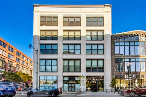 Photo of 2303 S Michigan Avenue #208, Chicago, IL 60616 (MLS # 12492442)