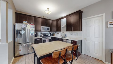 Tiny photo for 966 Mesa Drive, Lake In The Hills, IL 60156 (MLS # 12546427)