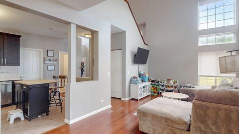 Tiny photo for 966 Mesa Drive, Lake In The Hills, IL 60156 (MLS # 12546427)