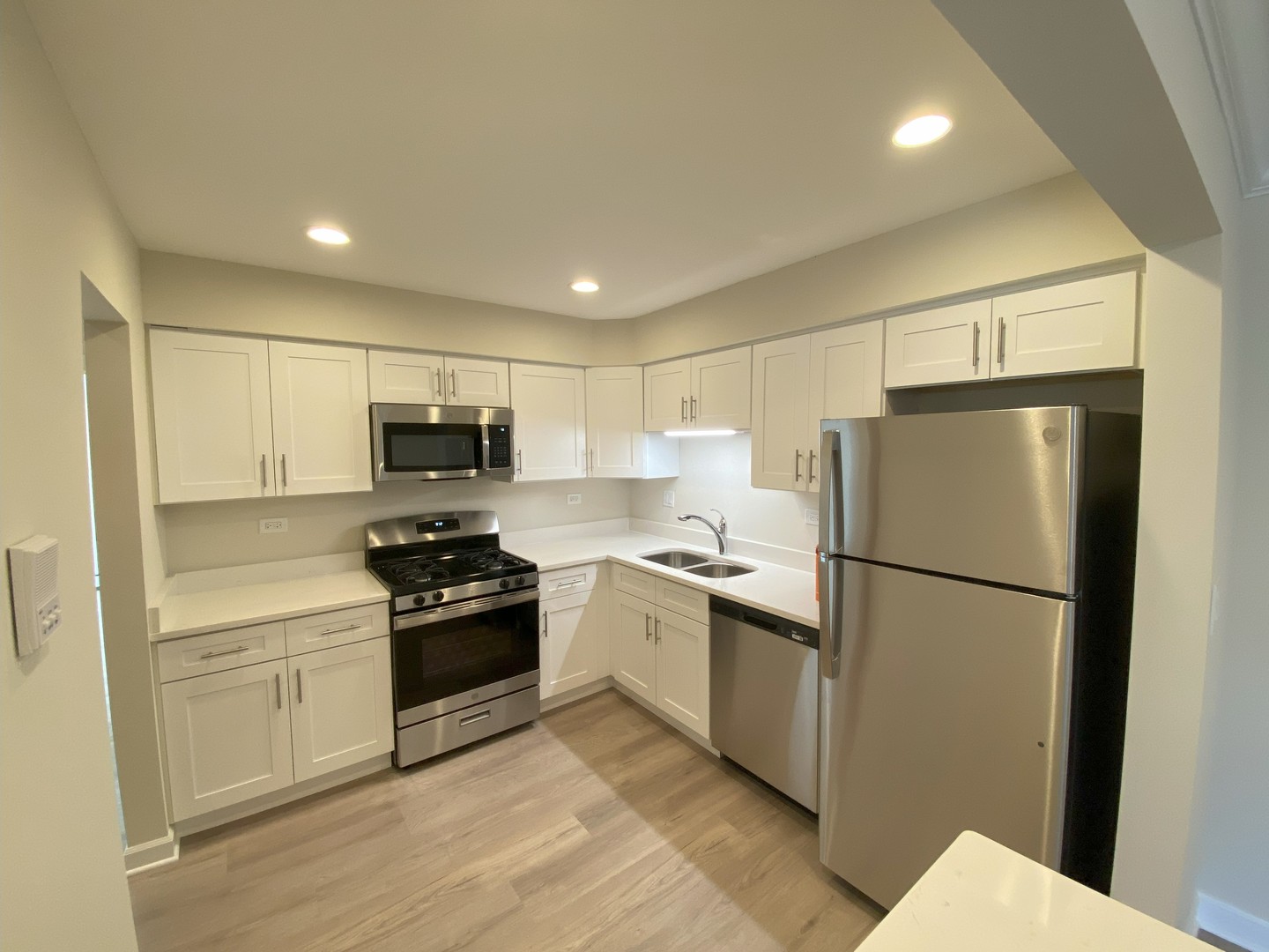 785 Pershing Avenue 4-A
