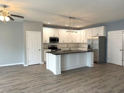 Tiny photo for 1104 N Midway Court, Marion, IL 62959 (MLS # 12597808)