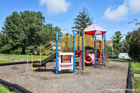 Tiny photo for 33720 N Royal Oak Lane #206, Grayslake, IL 60030 (MLS # 12429062)