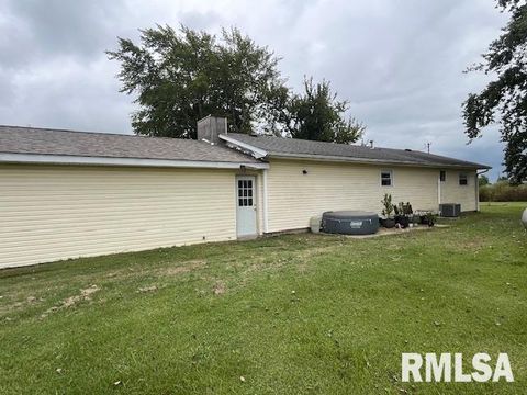Tiny photo for 15063 LIGHTHOUSE Road, Pittsburg, IL 62974 (MLS # EB460037)