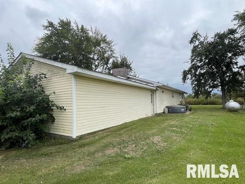 Tiny photo for 15063 LIGHTHOUSE Road, Pittsburg, IL 62974 (MLS # EB460037)