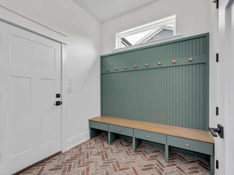 Tiny photo for 570 S Parkside Avenue, Elmhurst, IL 60126 (MLS # 12508547)