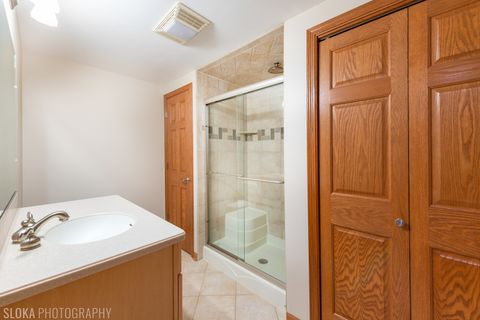Tiny photo for Algonquin, IL 60102 (MLS # 12624224)