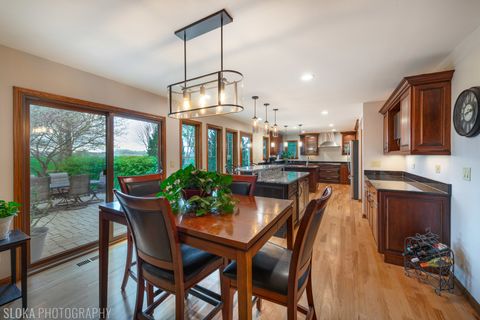 Tiny photo for Algonquin, IL 60102 (MLS # 12624224)
