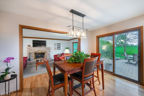 Tiny photo for Algonquin, IL 60102 (MLS # 12624224)