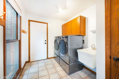 Tiny photo for Algonquin, IL 60102 (MLS # 12624224)