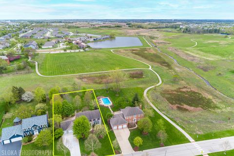 Tiny photo for Algonquin, IL 60102 (MLS # 12624224)
