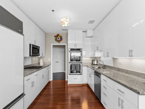 Tiny photo for 209 Rivershire Lane #403, Lincolnshire, IL 60069 (MLS # 12448278)