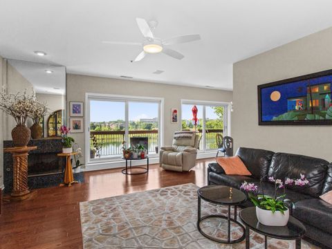 Tiny photo for 209 Rivershire Lane #403, Lincolnshire, IL 60069 (MLS # 12448278)