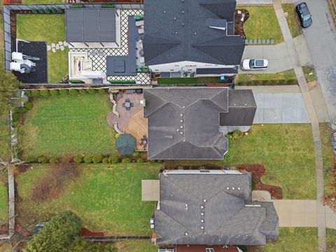 Tiny photo for 395 S Scott Street, Elmhurst, IL 60126 (MLS # 12621105)