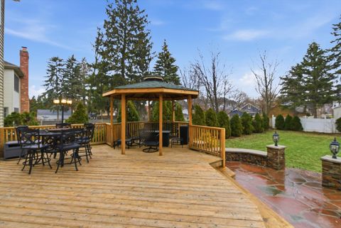 Tiny photo for 395 S Scott Street, Elmhurst, IL 60126 (MLS # 12621105)