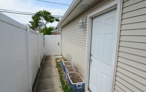 Tiny photo for Chicago, IL 60629 (MLS # 12452161)