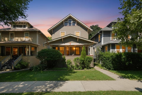 Tiny photo for 937 Wenonah Avenue, Oak Park, IL 60304 (MLS # 12720954)