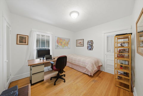 Tiny photo for 937 Wenonah Avenue, Oak Park, IL 60304 (MLS # 12720954)