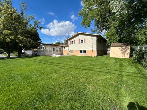 Tiny photo for 15118 Hillside Avenue, Oak Forest, IL 60452 (MLS # 12680225)