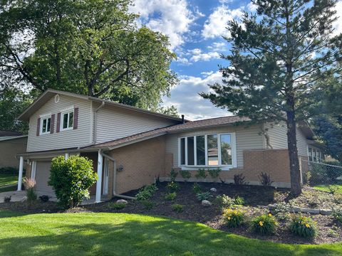 Tiny photo for 15118 Hillside Avenue, Oak Forest, IL 60452 (MLS # 12680225)
