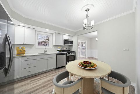 Tiny photo for 15118 Hillside Avenue, Oak Forest, IL 60452 (MLS # 12680225)