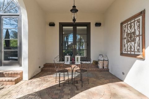 Tiny photo for 697 Bluff Road, Lake Bluff, IL 60044 (MLS # 12453475)