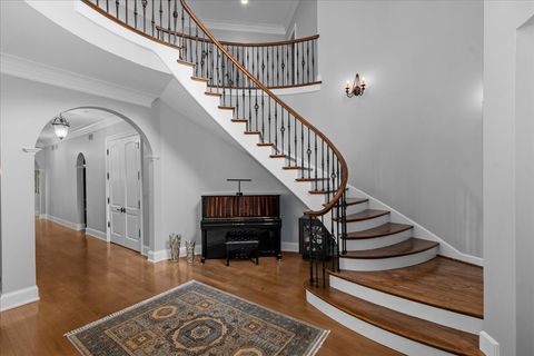 Tiny photo for 697 Bluff Road, Lake Bluff, IL 60044 (MLS # 12453475)