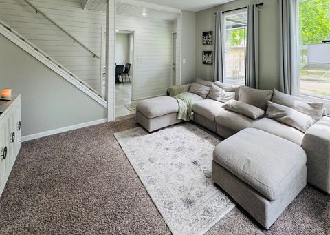 Tiny photo for 306 11th Avenue, Sterling, IL 61081 (MLS # 12590612)