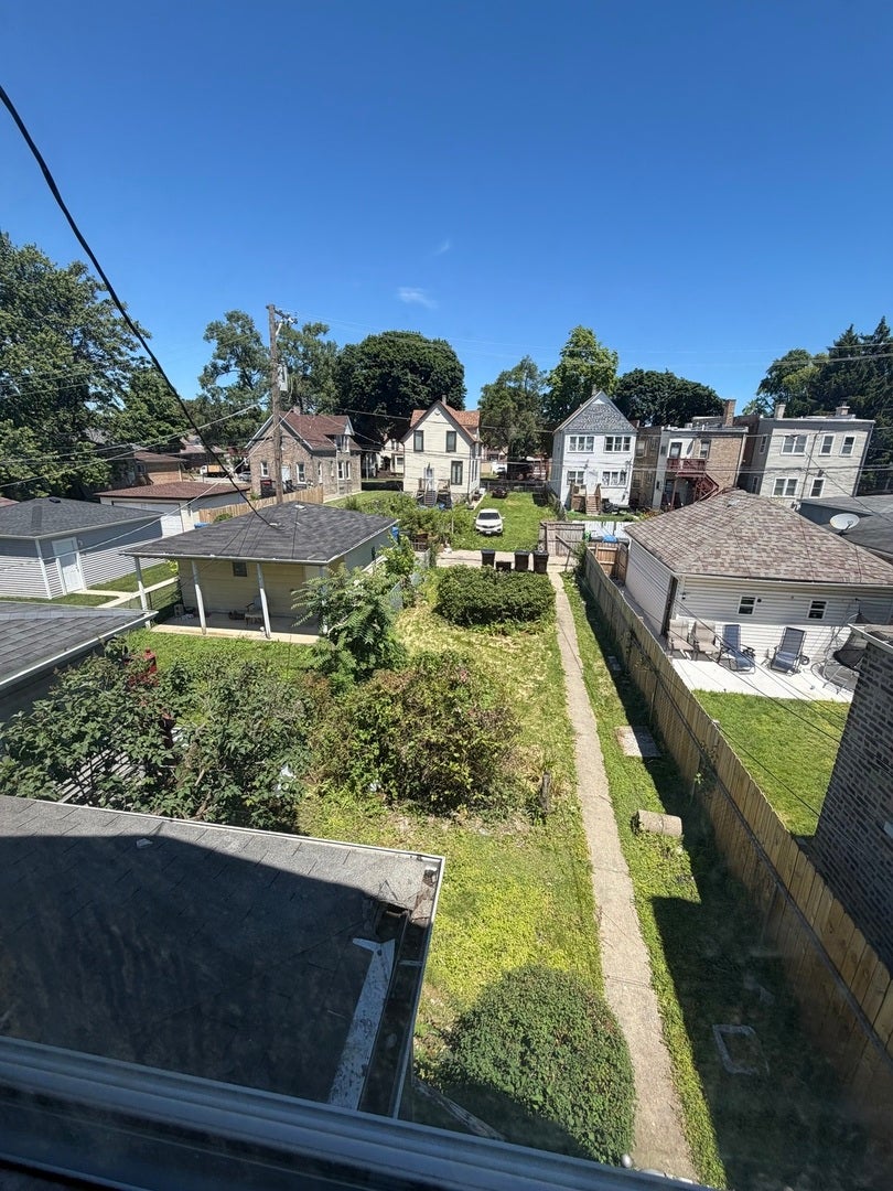 630 E 90th Place