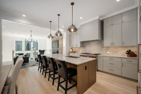 Tiny photo for 2205 W Huron Street, Chicago, IL 60612 (MLS # 12583477)