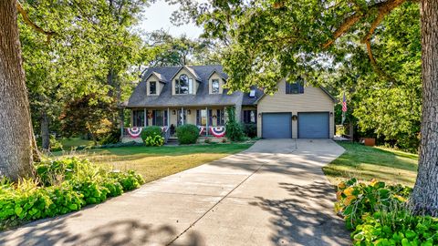 Tiny photo for 2115 E 875th Road, Tonica, IL 61370 (MLS # 12475070)