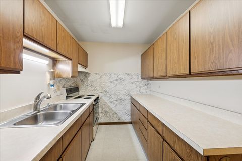 Tiny photo for 530 E Highland Avenue #A2, Villa Park, IL 60181 (MLS # 12495940)