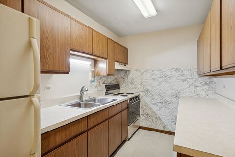 Tiny photo for 530 E Highland Avenue #A2, Villa Park, IL 60181 (MLS # 12495940)