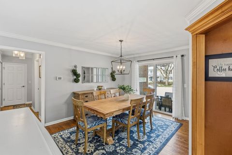 Tiny photo for 250 Country Club Drive #250, Prospect Heights, IL 60070 (MLS # 12528811)