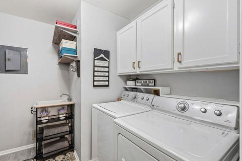 Tiny photo for 250 Country Club Drive #250, Prospect Heights, IL 60070 (MLS # 12528811)