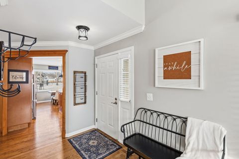 Tiny photo for 250 Country Club Drive #250, Prospect Heights, IL 60070 (MLS # 12528811)