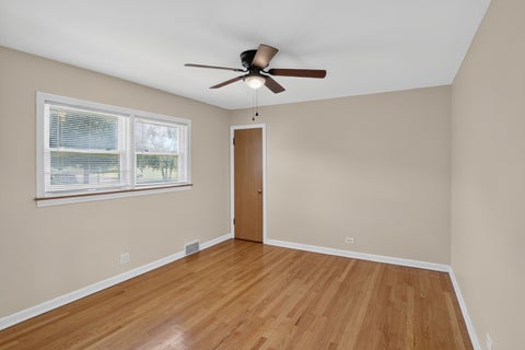 Tiny photo for 11701 S Bell Avenue, Chicago, IL 60643 (MLS # 12729457)