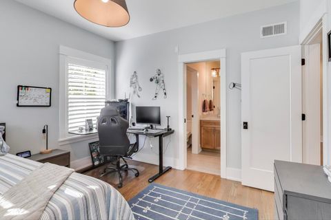 Tiny photo for 1422 Gregory Avenue, Wilmette, IL 60091 (MLS # 12493736)