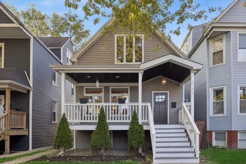 Tiny photo for 3733 W Sunnyside Avenue, Chicago, IL 60625 (MLS # 12509908)