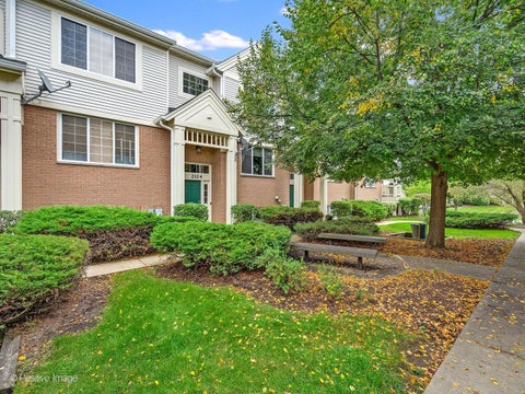Photo of 2124 W Concord Lane, Addison, IL 60101 (MLS # 12748864)