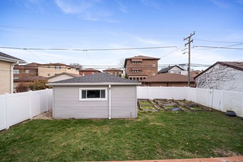 Tiny photo for 2719 N 74th Court, Elmwood Park, IL 60707 (MLS # 12516686)