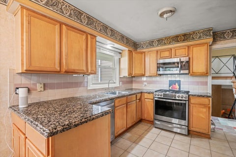 Tiny photo for 1326 CAVELL Avenue, Highland Park, IL 60035 (MLS # 12702457)