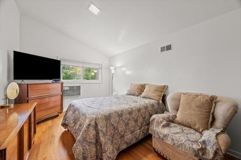 Tiny photo for 1326 CAVELL Avenue, Highland Park, IL 60035 (MLS # 12702457)