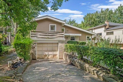 Tiny photo for 1326 CAVELL Avenue, Highland Park, IL 60035 (MLS # 12702457)