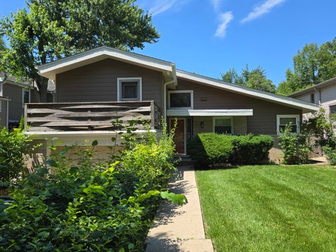 Tiny photo for 1326 CAVELL Avenue, Highland Park, IL 60035 (MLS # 12702457)