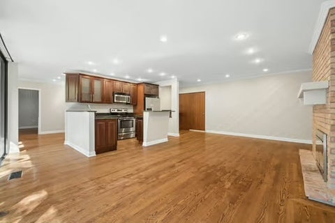 Tiny photo for 5500 Hillcrest Lane #129-1L, Lisle, IL 60532 (MLS # 12783478)